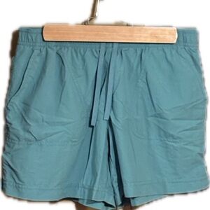 Columbia Teal Green colored Women’s Athletic Shorts w/drawstring. Size XS
